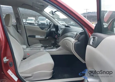 2010 Subaru Impreza 2.5I z USA, uszkodzony, nr VIN JF1GH6A66AH827779